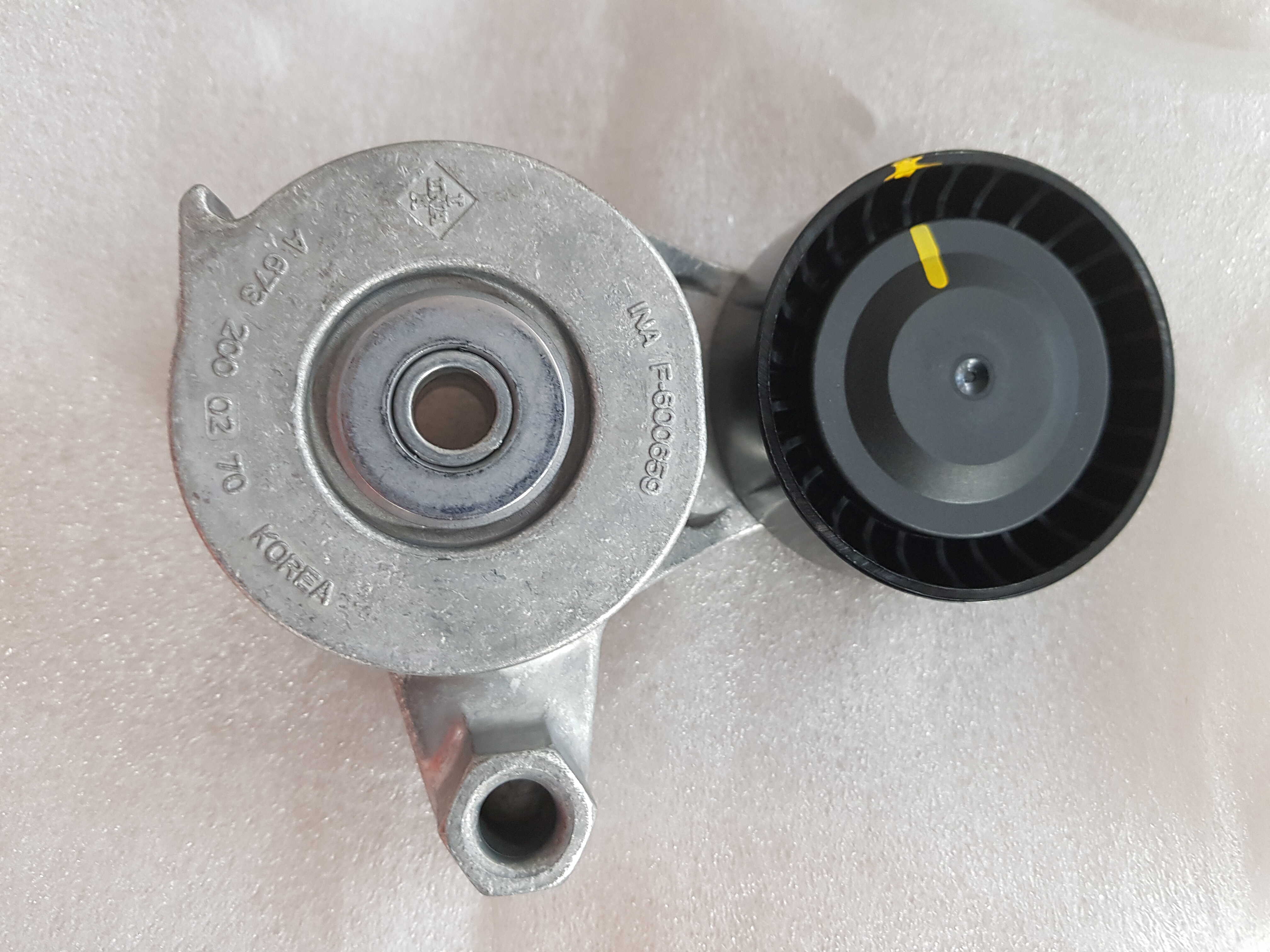Genuine Belt Tensioner 6732000270 for Ssangyong TIVOLI G16DF D16DF